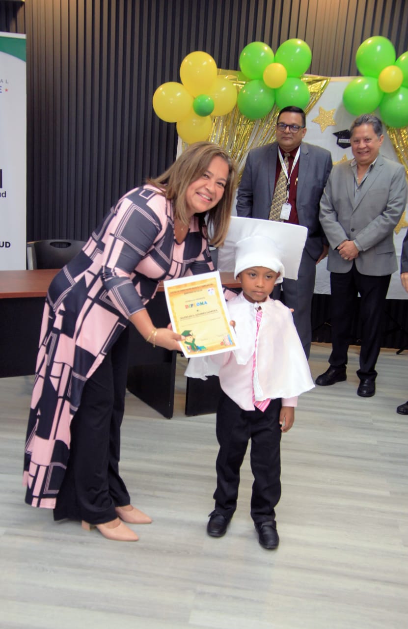 Ni Os Del Coif Del Minsa Celebran Su Graduaci N Ministerio De Salud De La Rep Blica De Panam